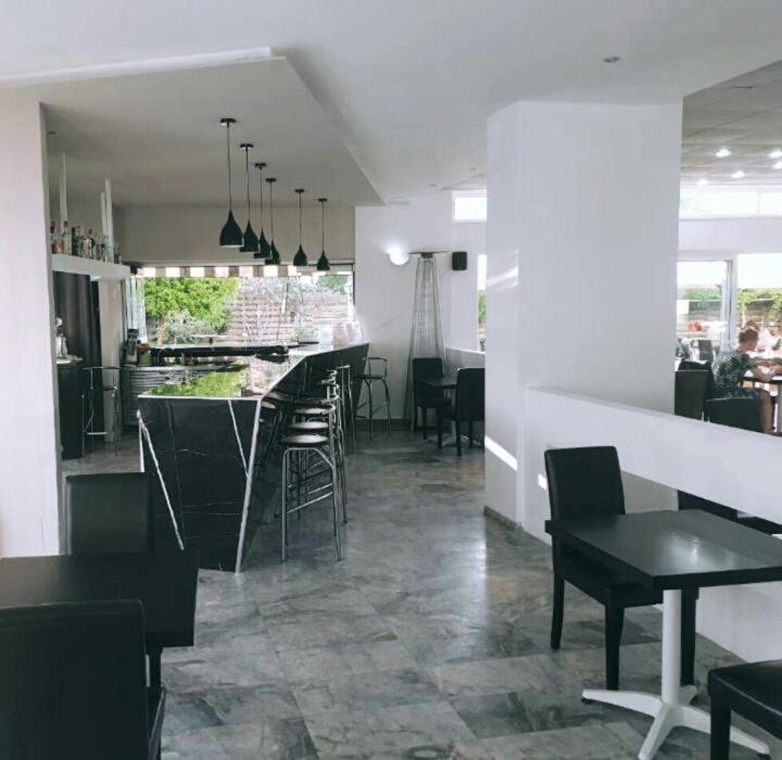 Porto Plazza Hotel Hersonissos  Bagian luar foto