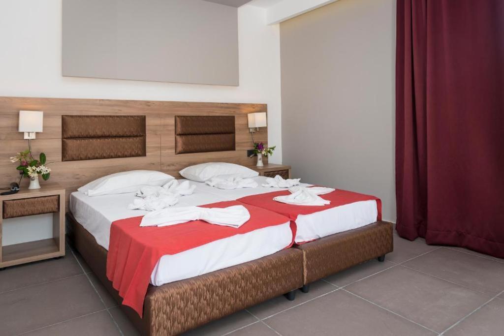 Porto Plazza Hotel Hersonissos  Bagian luar foto