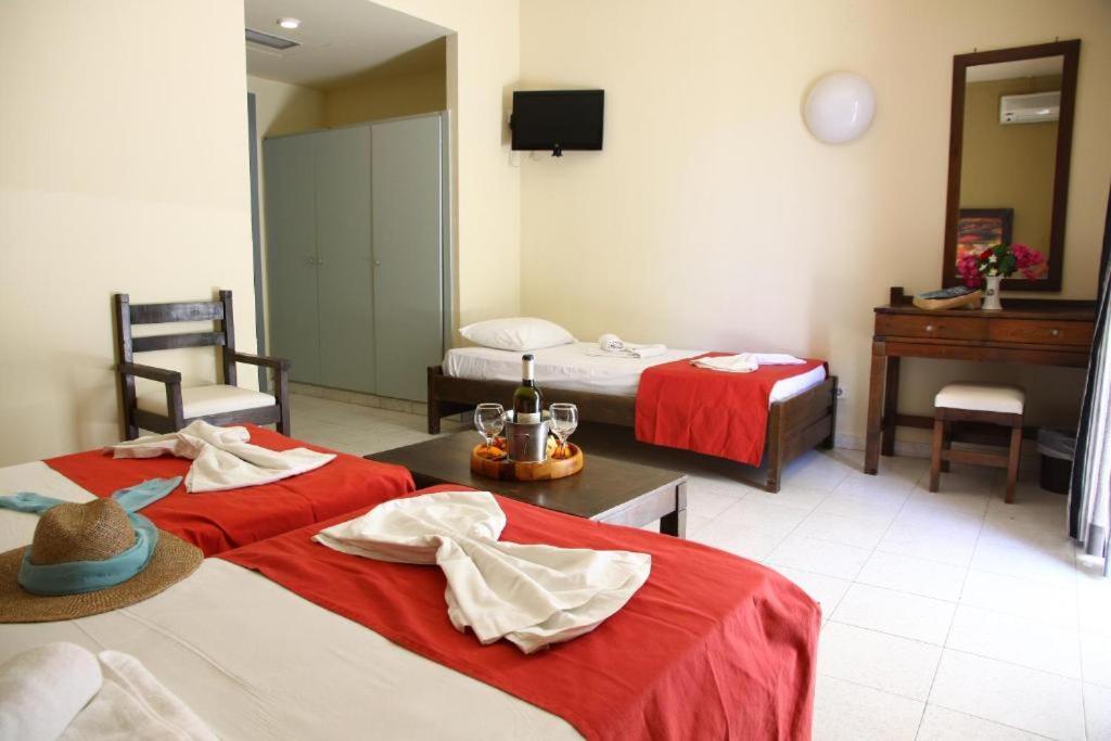 Porto Plazza Hotel Hersonissos  Bagian luar foto