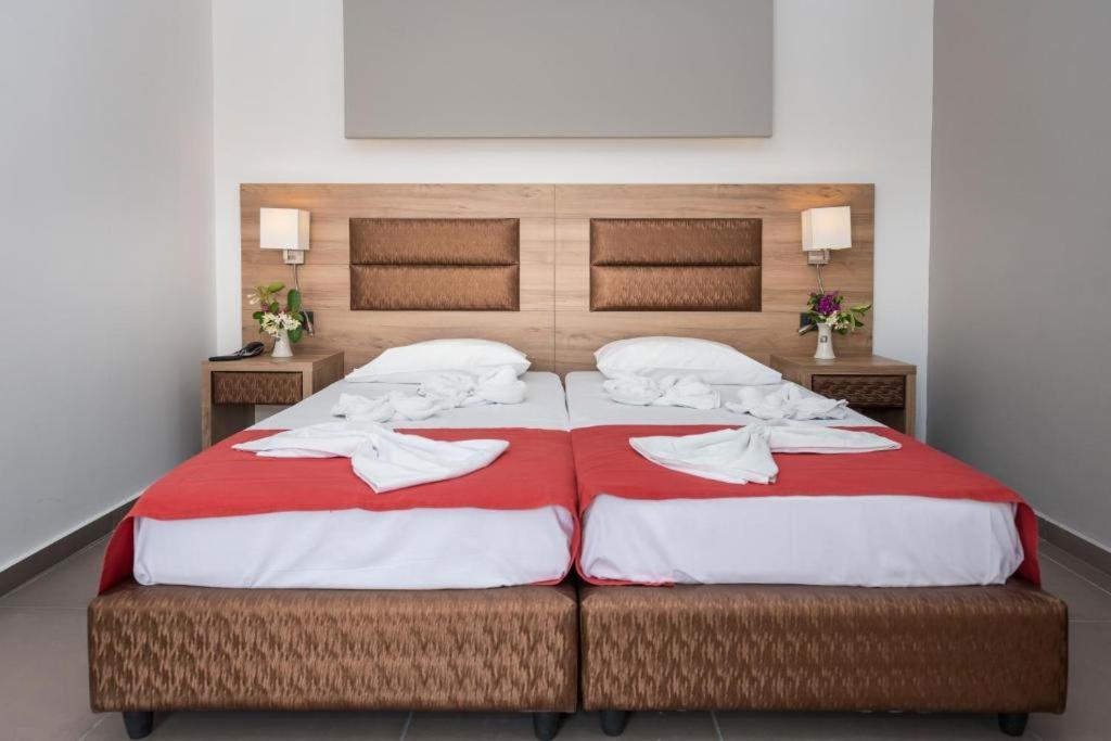 Porto Plazza Hotel Hersonissos  Bagian luar foto